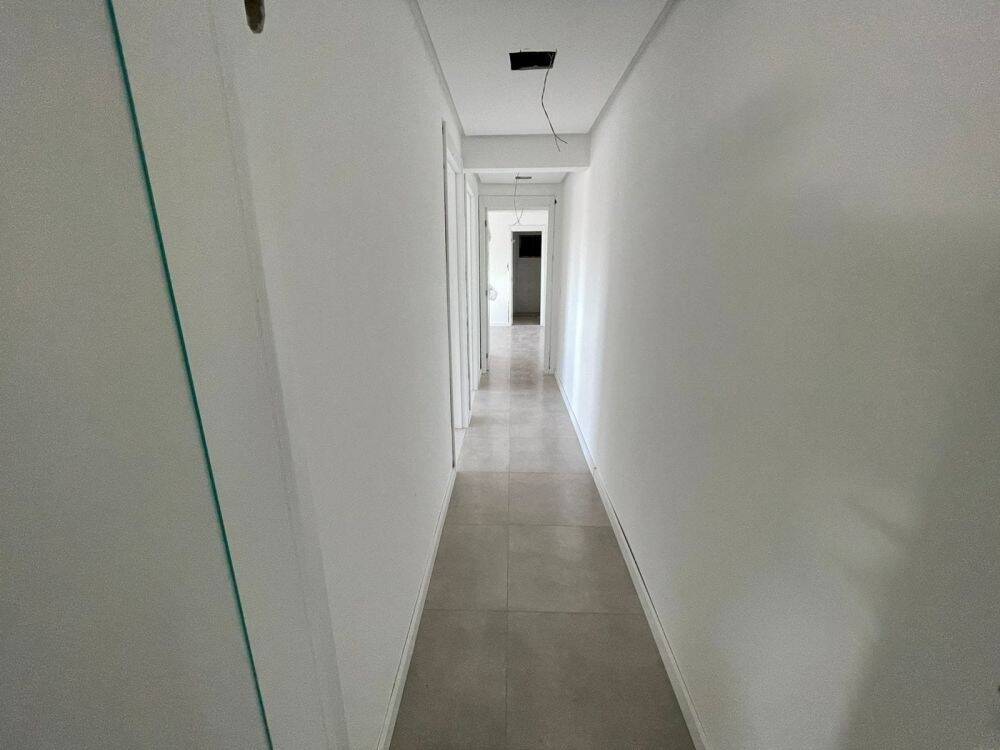 Apartamento à venda com 3 quartos, 129m² - Foto 7