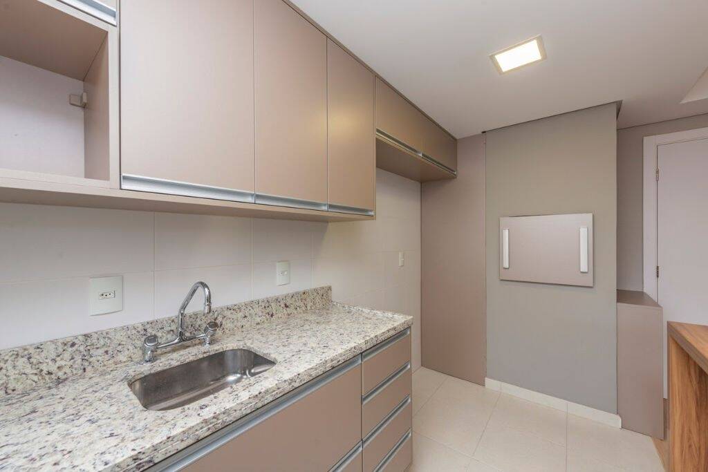 Apartamento à venda com 3 quartos, 65m² - Foto 8