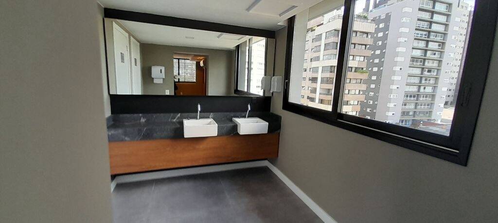 Apartamento à venda com 1 quarto, 41m² - Foto 21