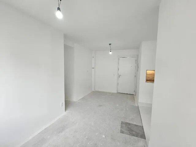 Apartamento à venda com 3 quartos, 67m² - Foto 3