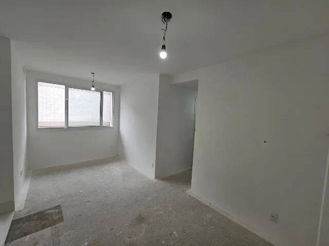 Apartamento à venda com 3 quartos, 67m² - Foto 4