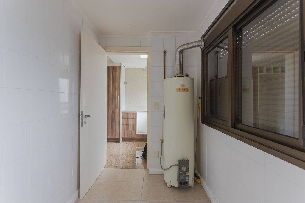 Apartamento à venda com 3 quartos, 278m² - Foto 13