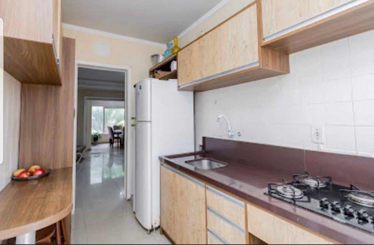 Casa à venda com 3 quartos, 251m² - Foto 6