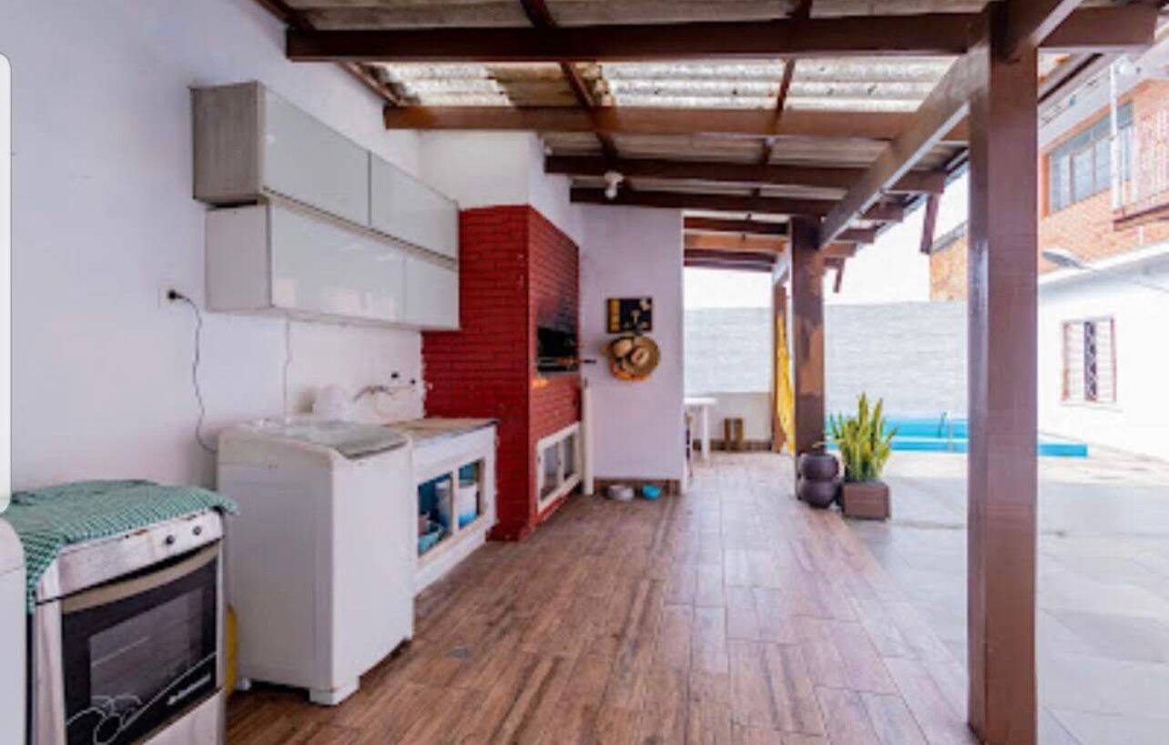 Casa à venda com 3 quartos, 251m² - Foto 11