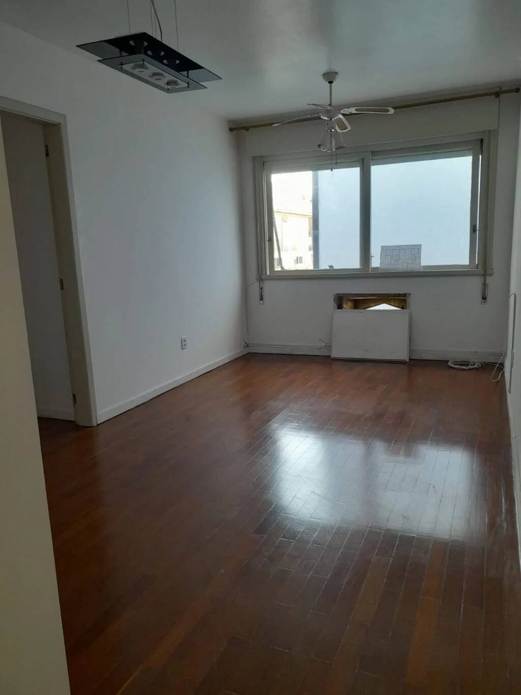 Apartamento à venda com 4 quartos, 83m² - Foto 3