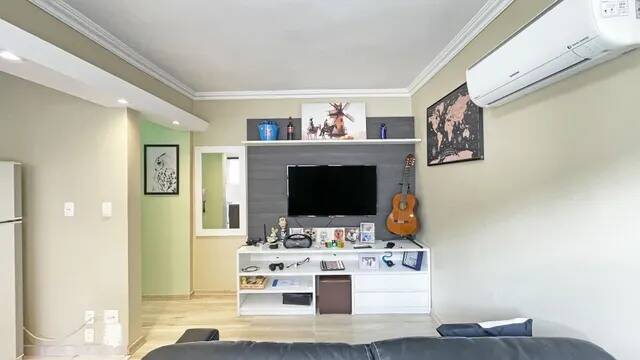 Apartamento à venda com 1 quarto, 44m² - Foto 2