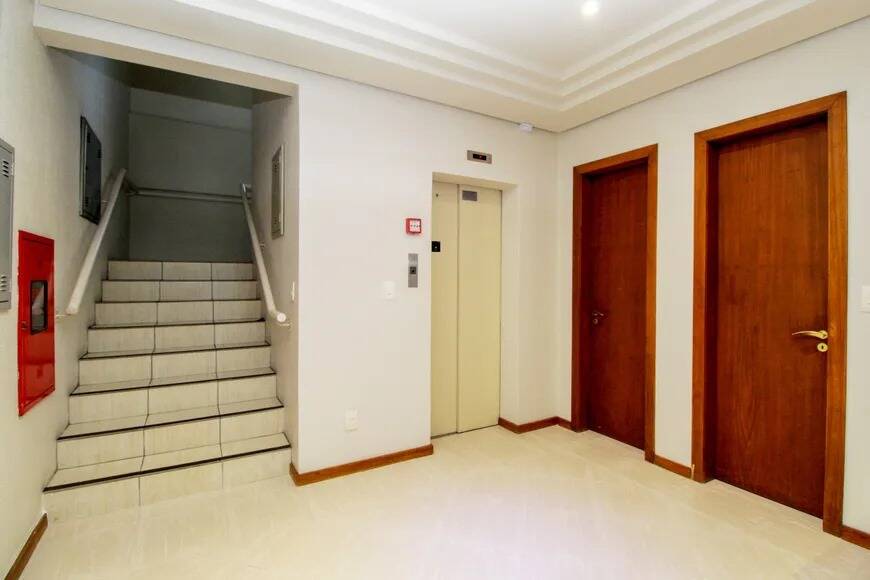 Apartamento à venda com 2 quartos, 75m² - Foto 20