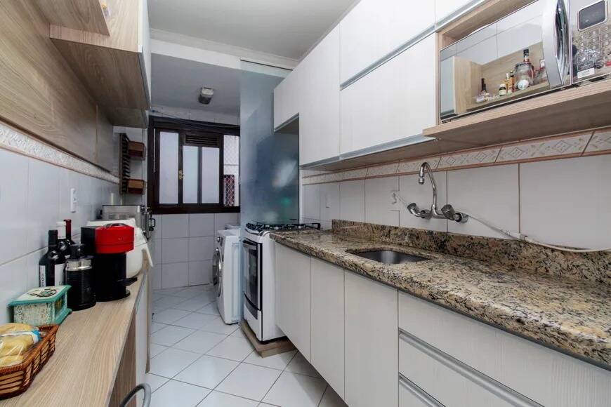 Apartamento à venda com 2 quartos, 75m² - Foto 10