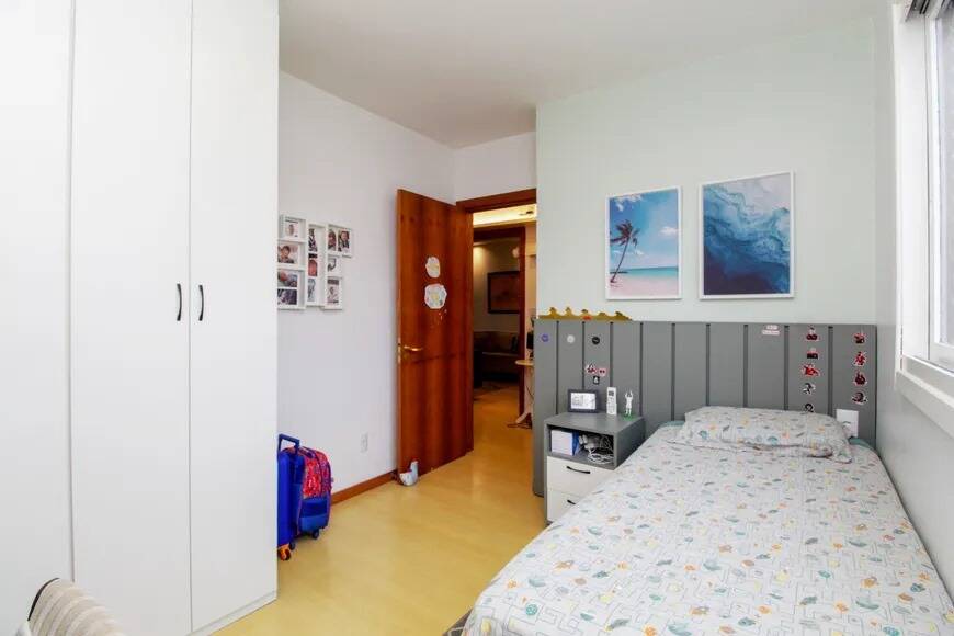 Apartamento à venda com 2 quartos, 75m² - Foto 16