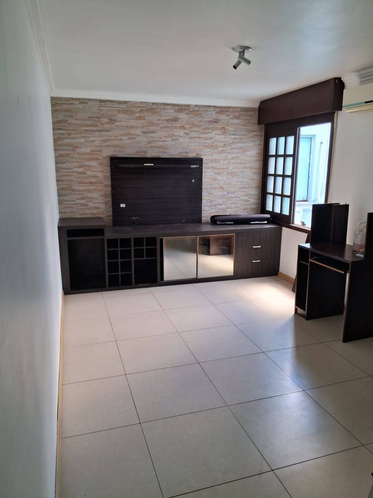 Apartamento à venda com 3 quartos - Foto 2