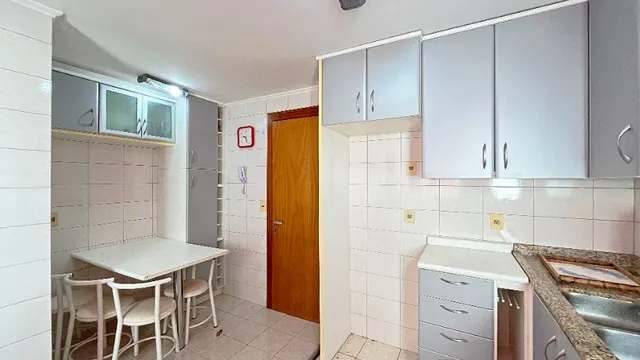 Apartamento à venda com 3 quartos, 99m² - Foto 7