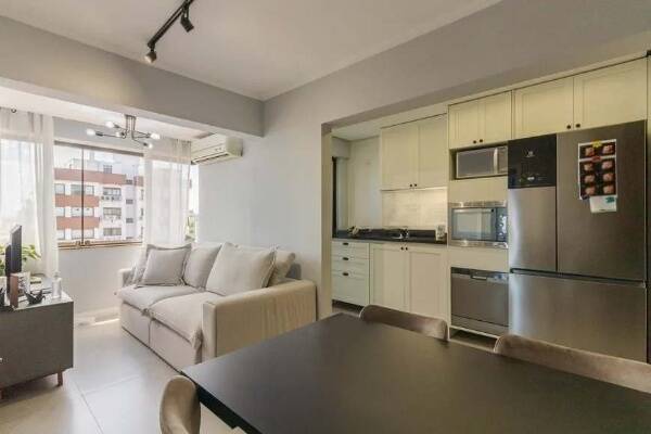 Apartamento à venda com 2 quartos, 122m² - Foto 1