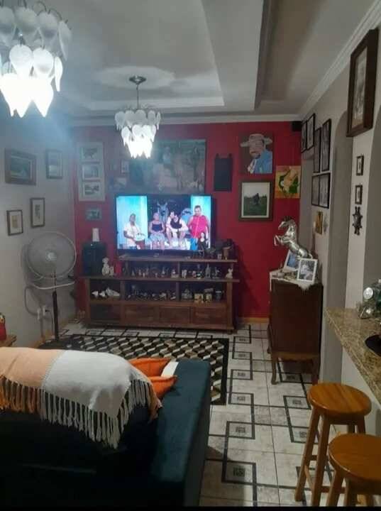 Apartamento à venda com 3 quartos, 94m² - Foto 3