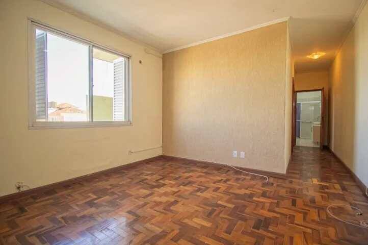 Apartamento à venda com 2 quartos, 76m² - Foto 1