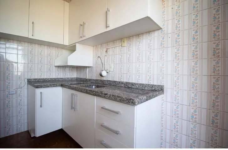 Apartamento à venda com 2 quartos, 76m² - Foto 11