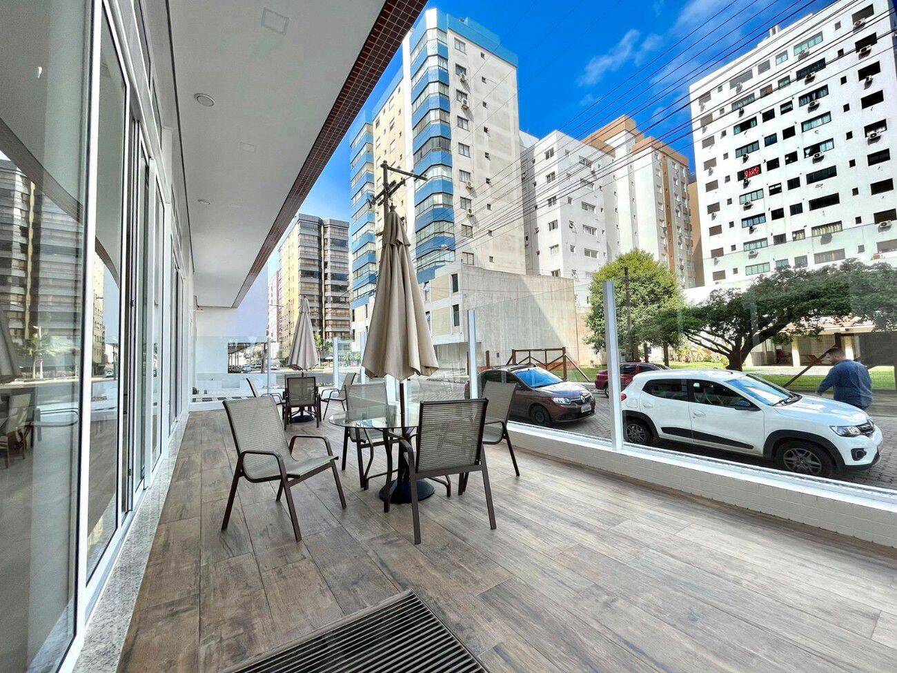 Apartamento à venda com 2 quartos - Foto 1