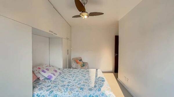 Apartamento à venda com 2 quartos, 73m² - Foto 10