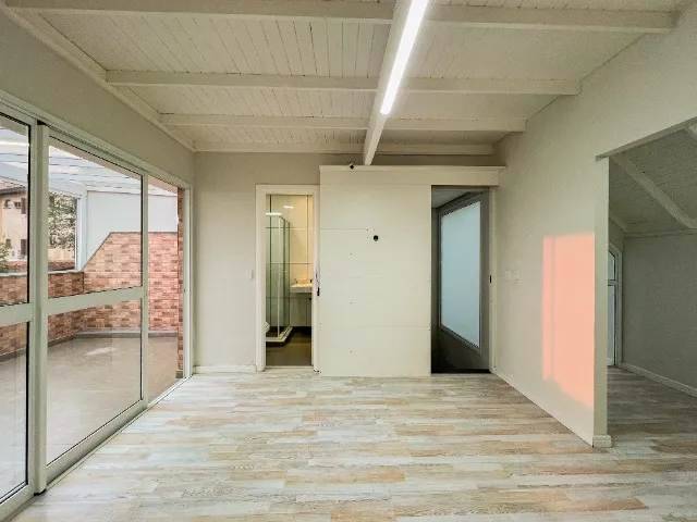 Casa à venda com 5 quartos, 230m² - Foto 15