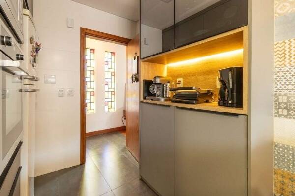 Apartamento à venda com 3 quartos, 162m² - Foto 7