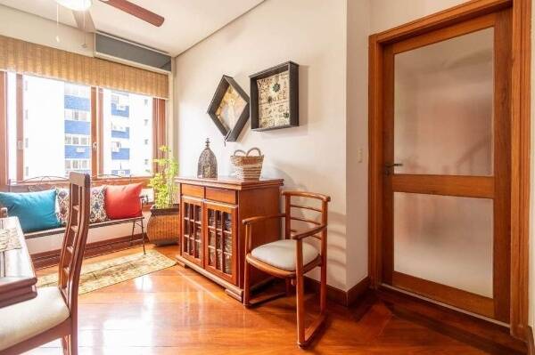 Apartamento à venda com 3 quartos, 162m² - Foto 3