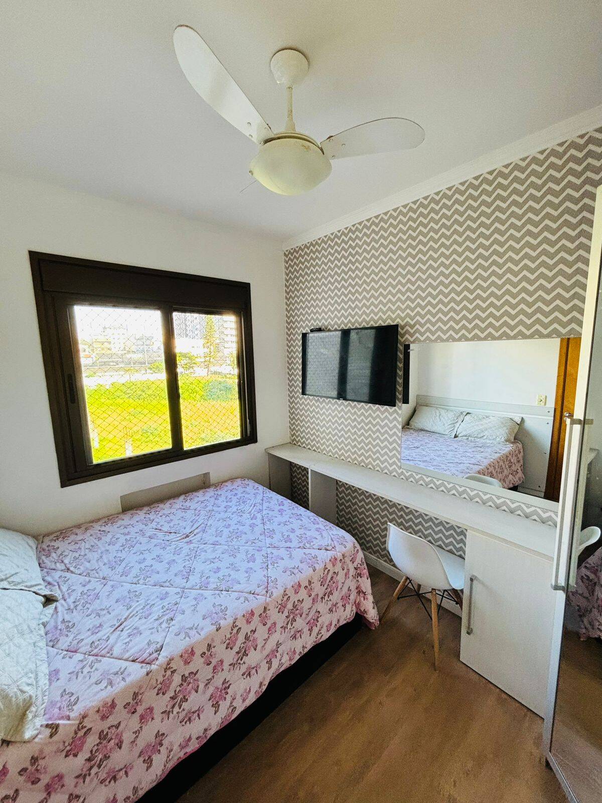 Apartamento à venda com 3 quartos, 98m² - Foto 13