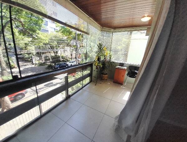 Apartamento à venda com 3 quartos, 128m² - Foto 26