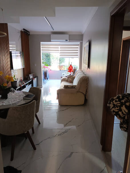 Apartamento à venda com 2 quartos, 76m² - Foto 3