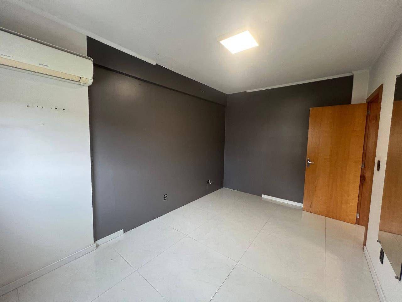 Apartamento à venda e aluguel com 2 quartos, 60m² - Foto 25