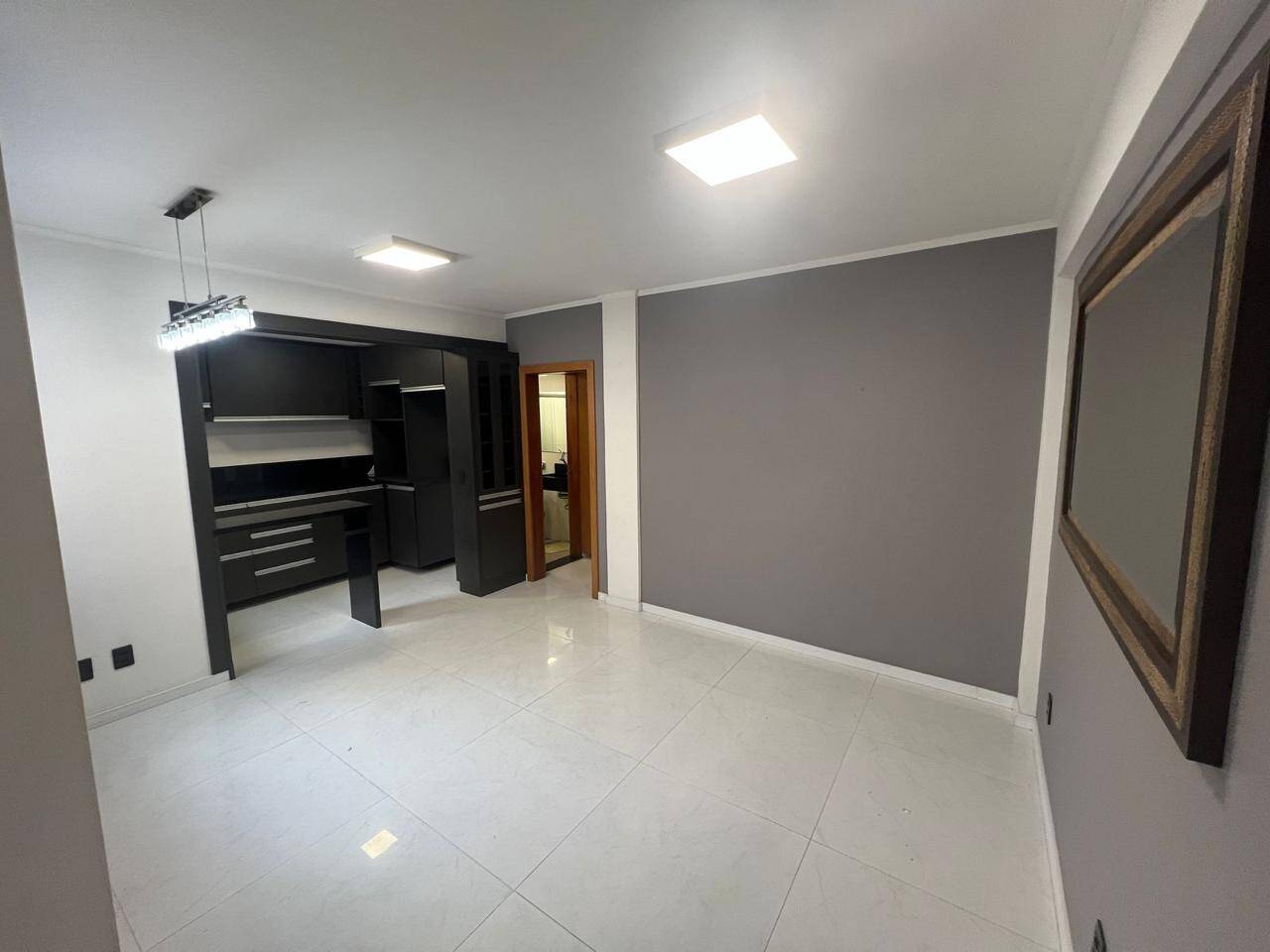 Apartamento à venda e aluguel com 2 quartos, 60m² - Foto 6