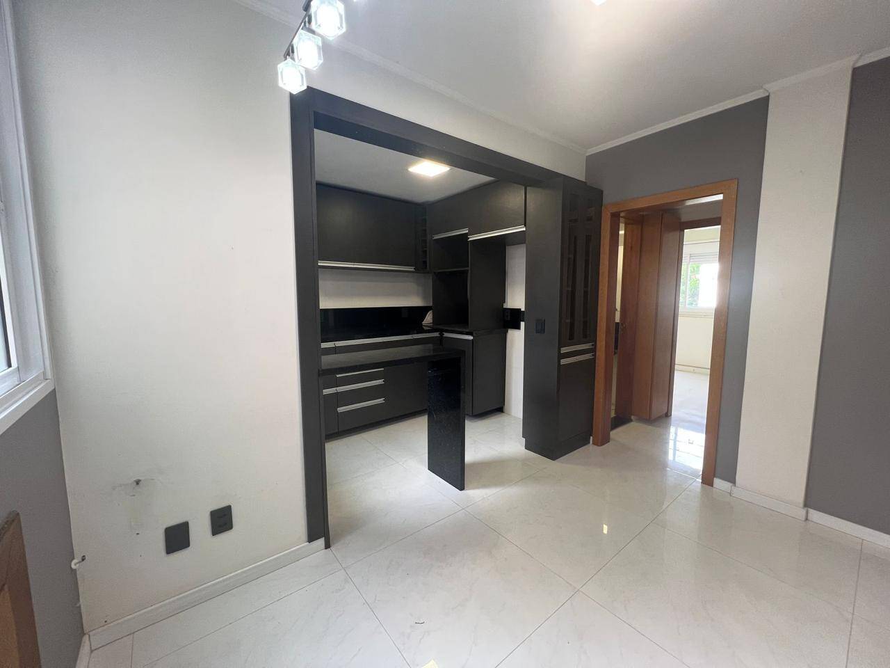 Apartamento à venda e aluguel com 2 quartos, 60m² - Foto 14