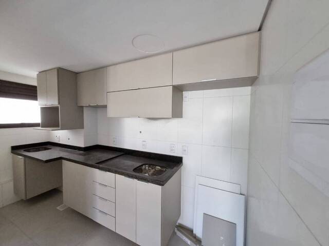 Apartamento para Venda em Porto Alegre - 3