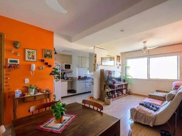 #104 - Apartamento para Venda em Porto Alegre - RS - 1