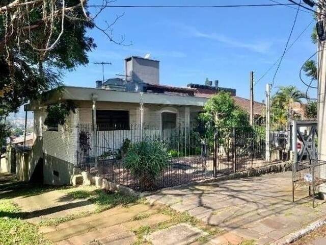 #138 - Casa para Venda em Porto Alegre - RS - 1